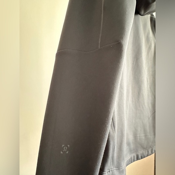 Lululemon Fleece Back Soft Shell Jacket Small Gray - Picture 3 of 9